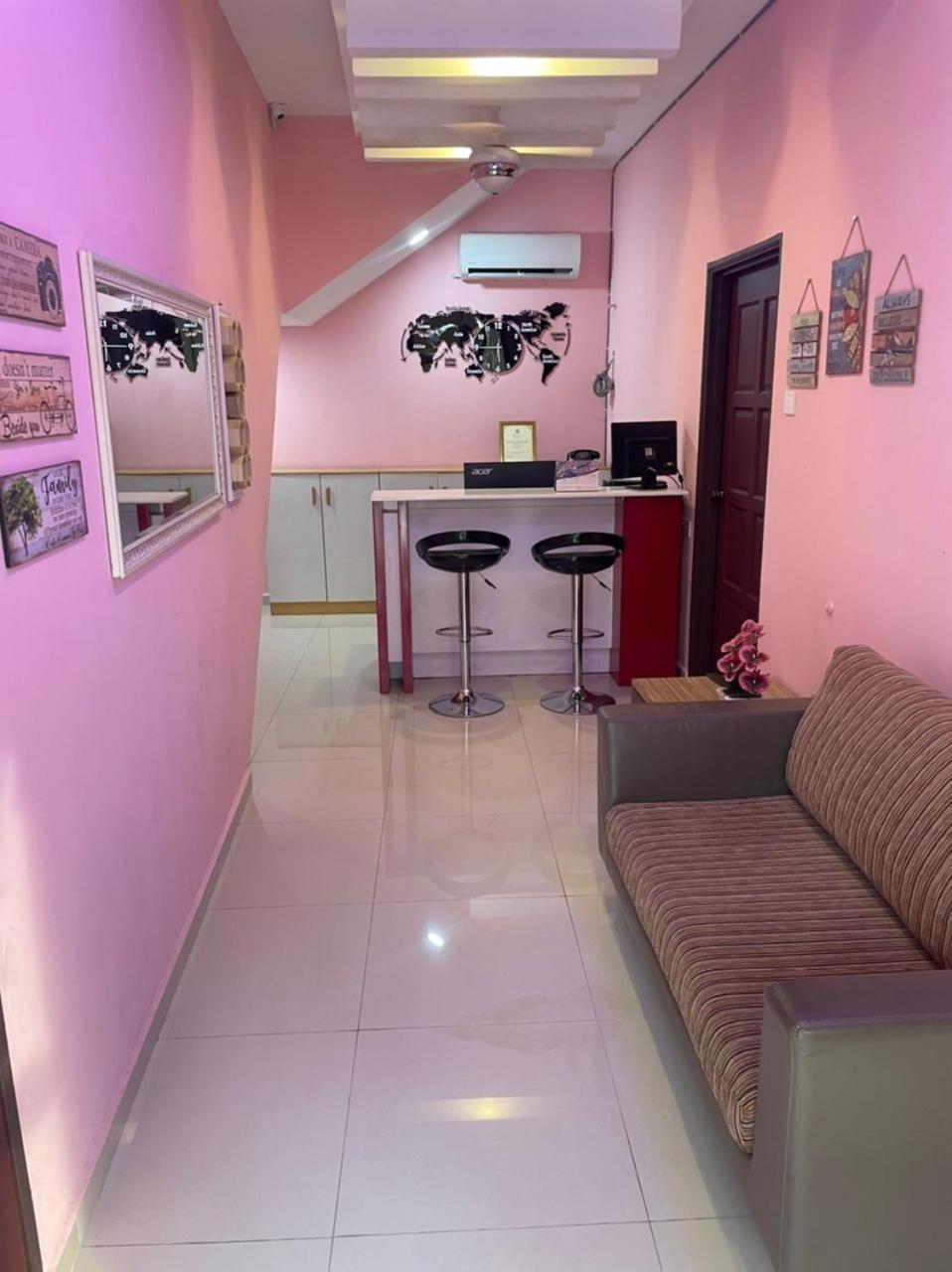 A&H House Hotel Malacca Esterno foto